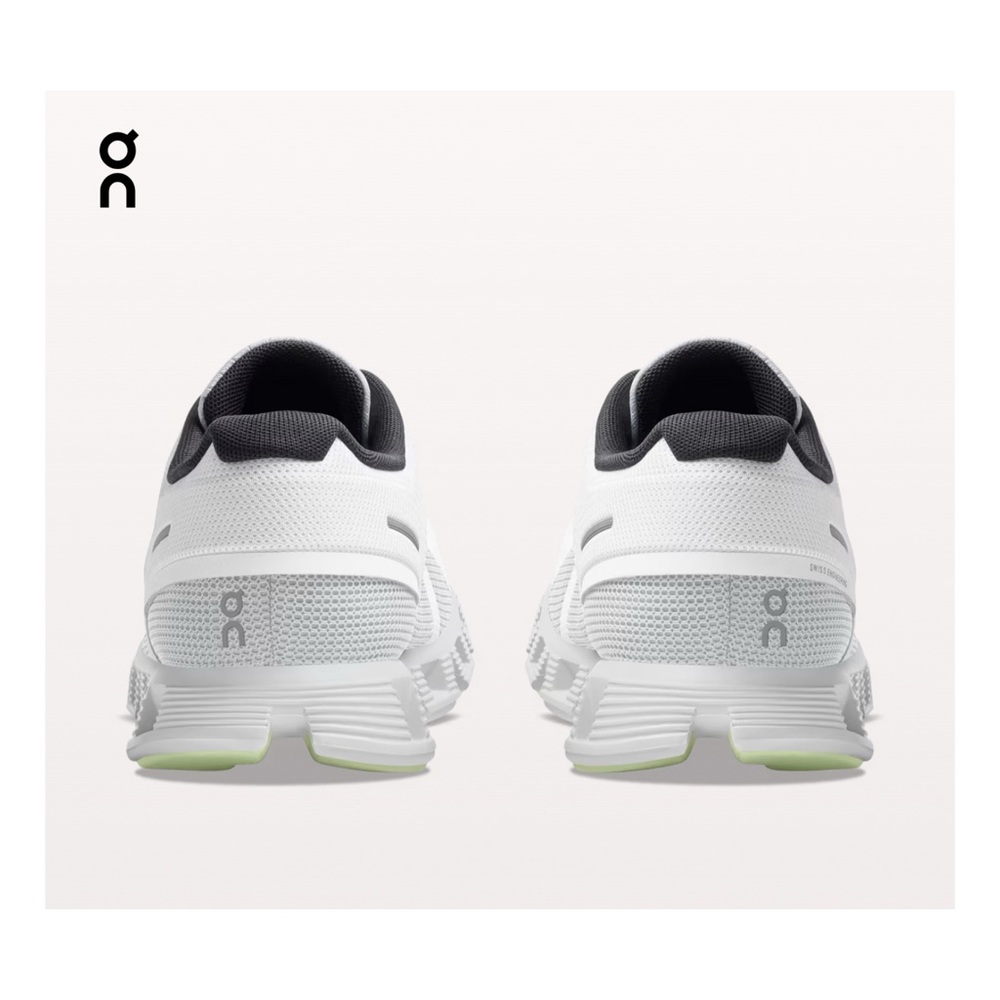 ON Cloud 5 Push Running Shoes in White/Oasis - Picture 2 of 8